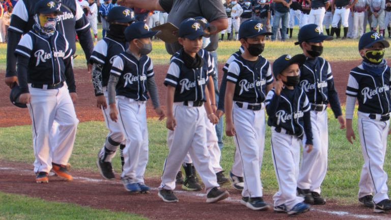 Inauguran la temporada de Liga Pequeña Ferrocarrilera en Aguascalientes