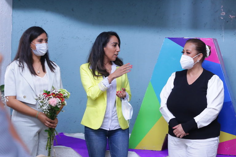 Alcaldesa de Aguascalientes clausuró las actividades de los talleres de mujeres emprendedoras