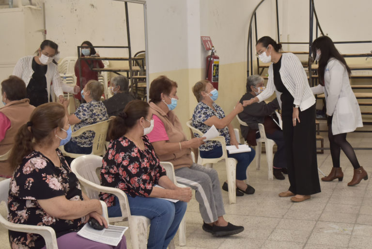 DIF Estatal realizó jornadas de salud en 37 clubes de la Tercera Edad