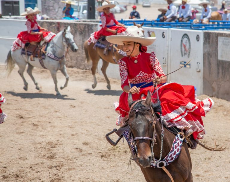 A ocho días del LXXVII Congreso Charro