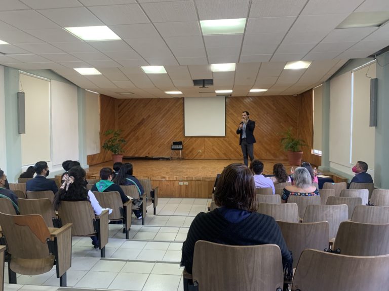 Se llevó a cabo el XII Concurso de Oratoria Juvenil del Conalep