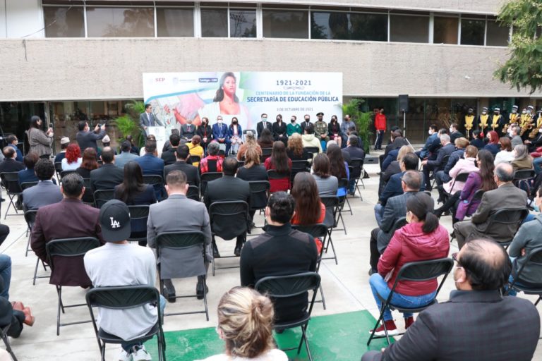 Conmemoran Centenario de la Fundación de la Secretaría de Educación Pública