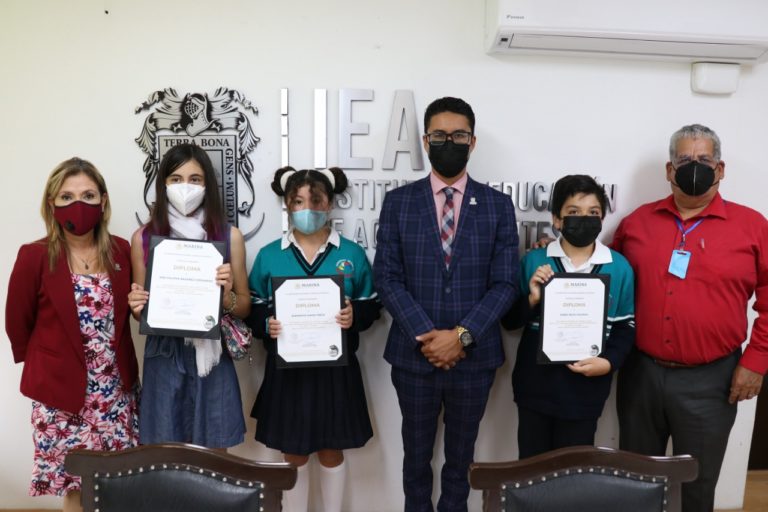IEA reconoce a ganadores del concurso infantil El Niño y La Mar