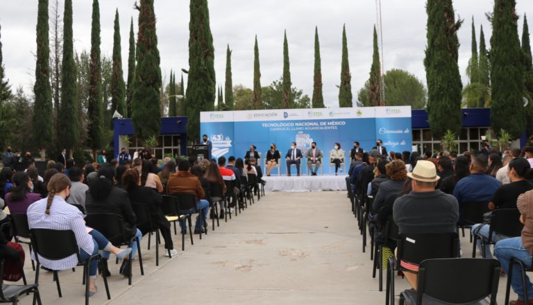 Egresaron 45 nuevos profesionistas en materia de desarrollo agropecuario en Aguascalientes