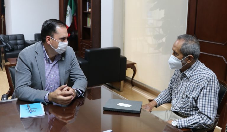 Titular de Sedrae se reúne con nuevo agente de la Financiera Nacional de Desarrollo Agropecuario 