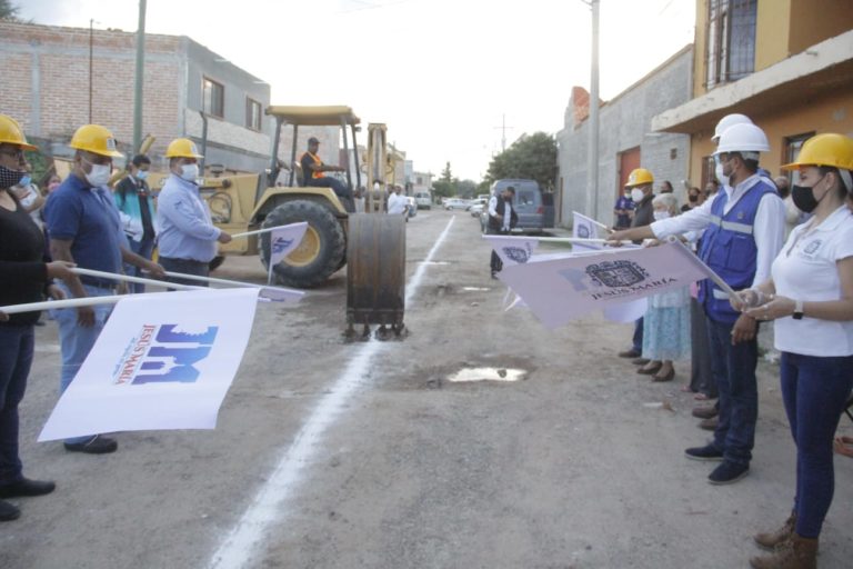 Jesús María invertirá más de 3.7 mdp en obra pública en Margaritas y Valladolid