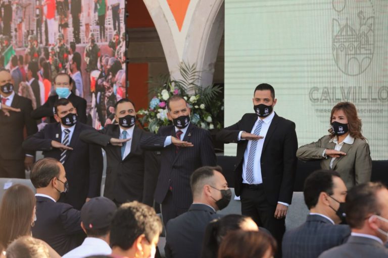 Daniel Romo Urrutia tomó protesta como alcalde de Calvillo