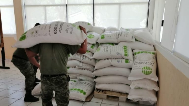 Hay evasión de impuestos en importación de azúcar, declaran “mezclas de harina”