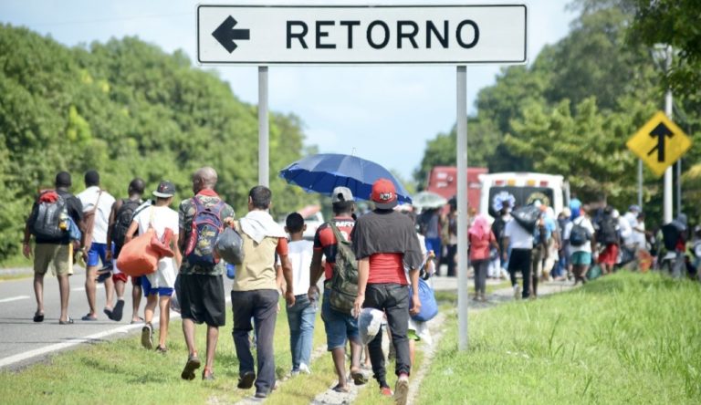 El gobierno rompe récord en la detención de migrantes/ Convicciones 