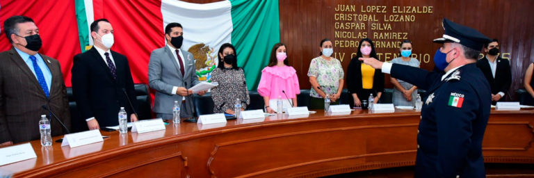 Se aprueban nombramientos de Leo Montañez en las secretarías de Finanzas, Seguridad Pública y Ayuntamiento