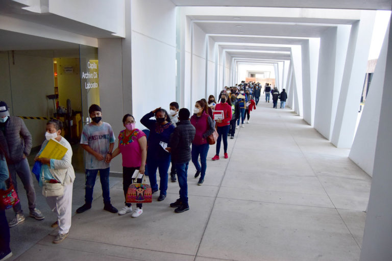 Personas que no se han vacunado son quienes más se hospitalizan por covid-19