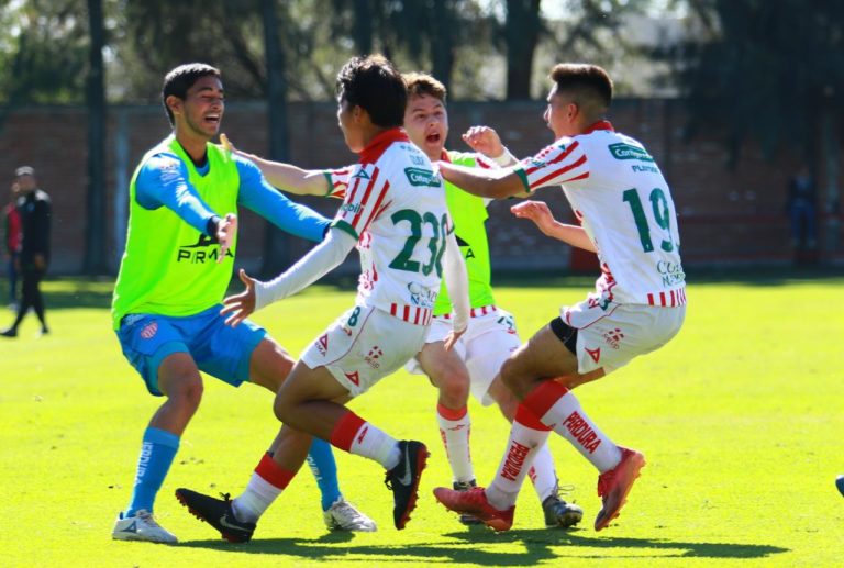 Necaxa sub 18 accede a semifinales tras vencer a Santos