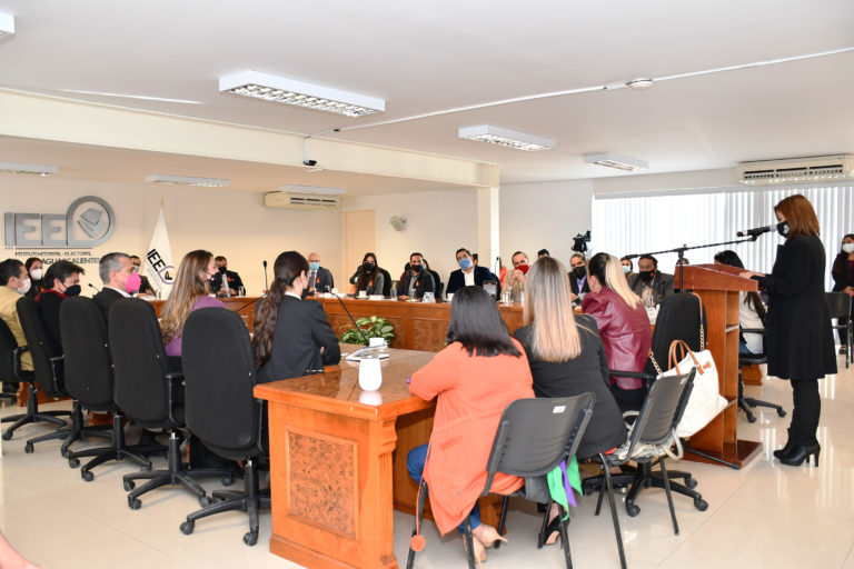 Se unen IEE, partidos políticos y asociaciones civiles contra violencia política de género