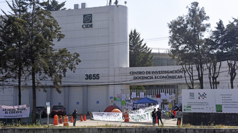 Comunidad estudiantil del CIDE pide al Conacyt publicar contrato con el SPF