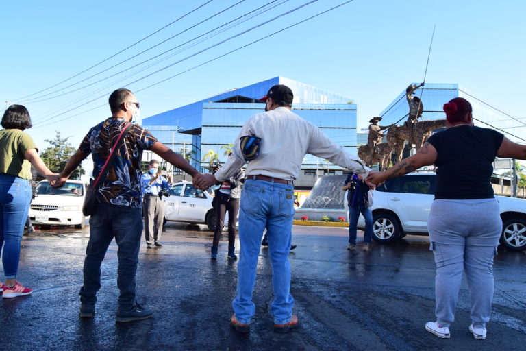 Indignarse/ Bajo presión
