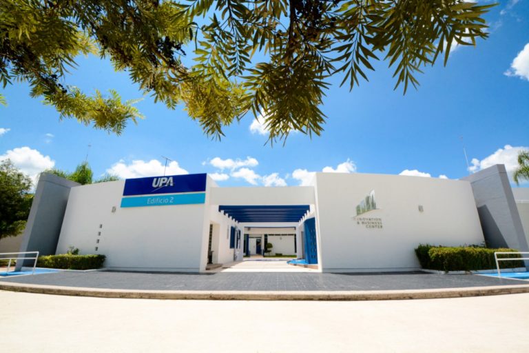 UPA continúa fortaleciendo su sistema bilingüe