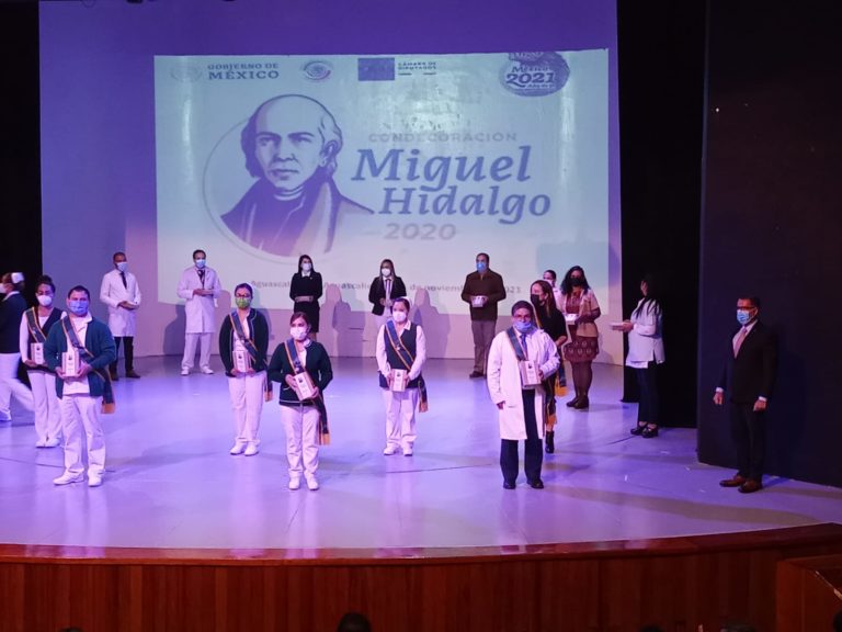 Reconocen con la Condecoración Miguel Hidalgo Grado Banda a 81 trabajadores de la salud del IMSS Aguascalientes