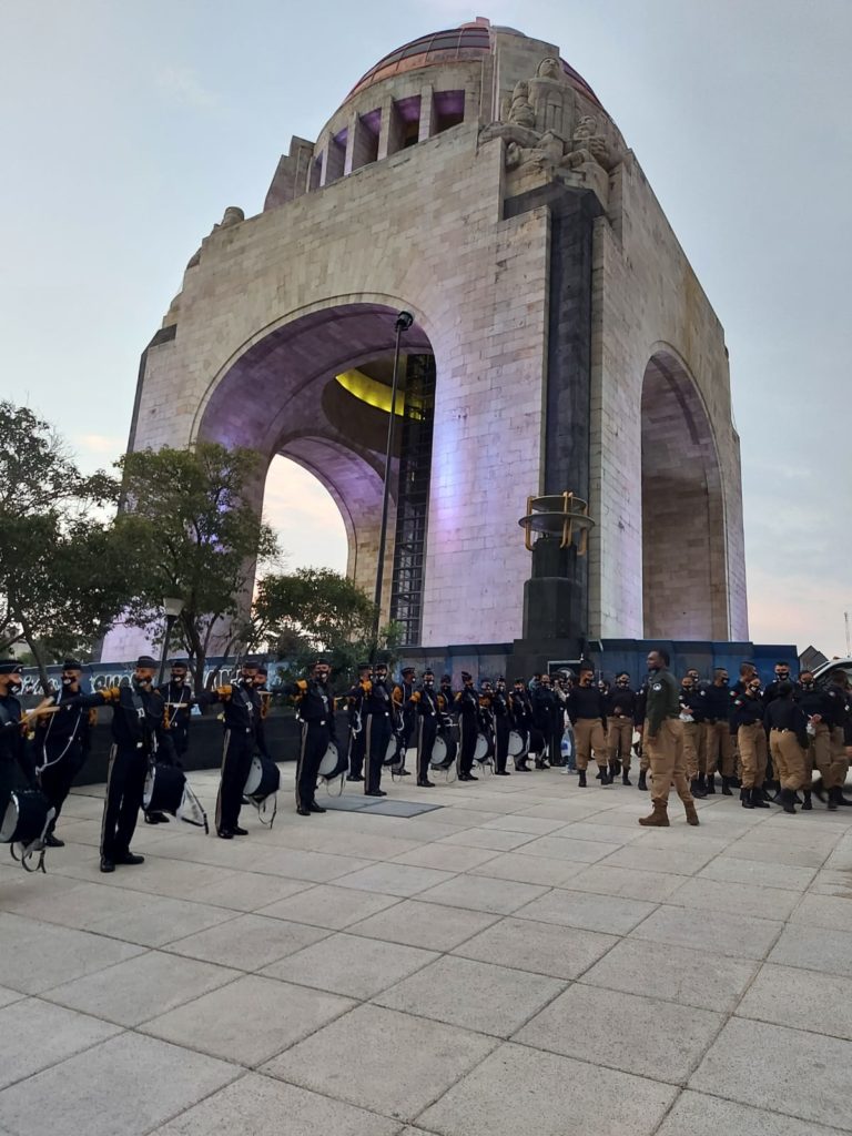Bachillerato General Militarizado participaron en desfile por el Centenario de la SEP   