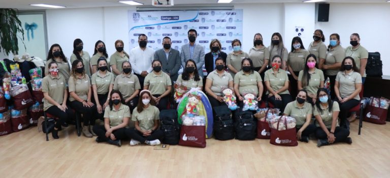 Se entregó material didáctico a agentes educativas que ofrecen atención a infancias