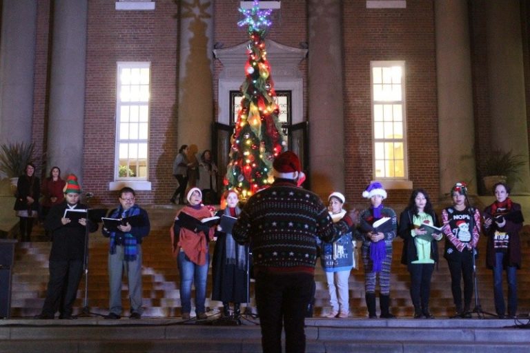 Cierre del programa artístico de la temporada decembrina 