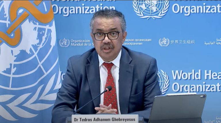 Equidad de vacunas será clave para poner fin a la pandemia en 2022: OMS