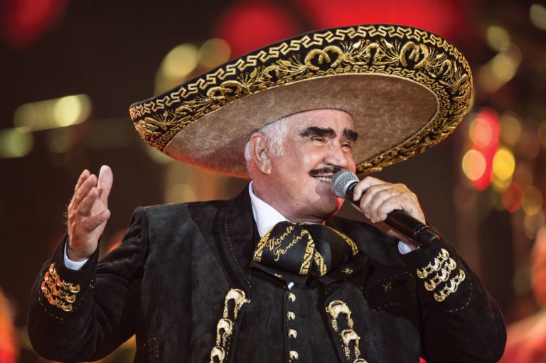 Datos que posiblemente no sabías de Vicente Fernández