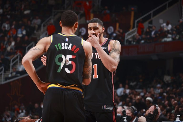 Juan Toscano podría recibir una gran sanción por uso de los colores tricolor durante su participación en el concurso de clavadas del NBA All-Star