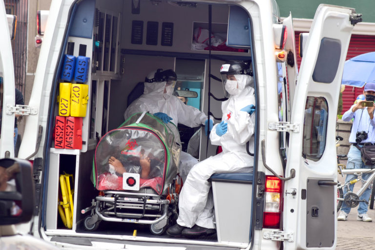 Se deben crear políticas públicas que atiendan obesidad, hipertensión o diabetes, que potencian muertes por covid