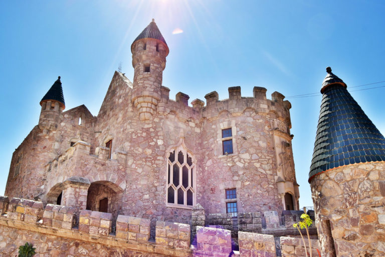 INAH vigilará proyecto de renovación en el Castillo Douglas