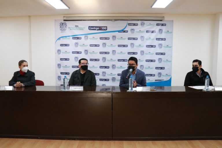 Anuncia IEA jornada extra de vacunación de refuerzo para rezagados del sector educativo 