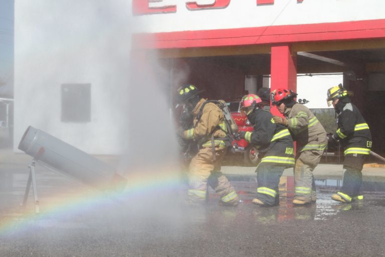 Invita a participar en el séptimo curso de Formación para Bomberos Voluntarios en Aguascalientes