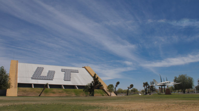 UTA presenta su oferta educativa en Estados Unidos  