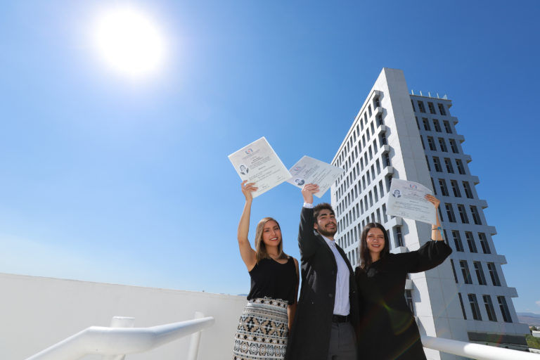 Estudiantes de la UAA obtienen exitosos resultados en examen de egreso 