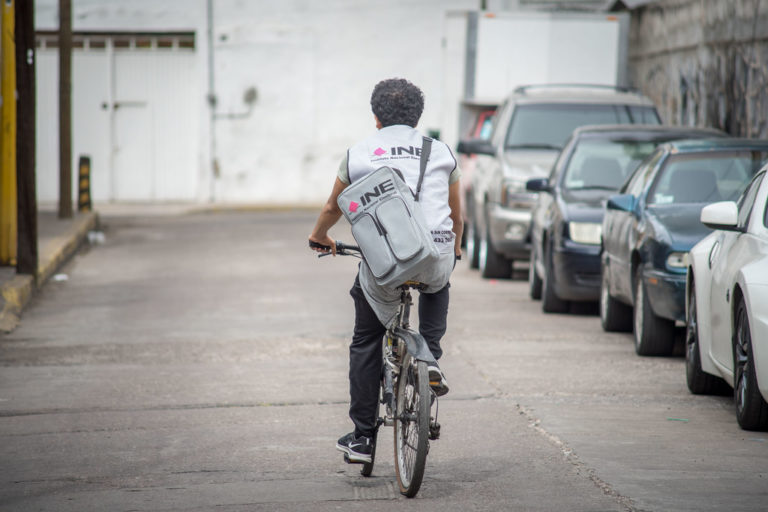 Enfrenta INE reto por la constante rotación de capacitadores electorales