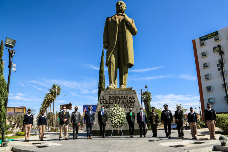 Se conmemora el 216 aniversario del Natalicio de Benito Juárez