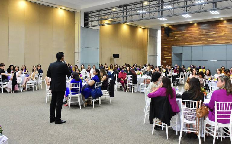 Municipio de Aguascalientes ofrece la conferencia magistral Mujeres líderes promotoras del cambio