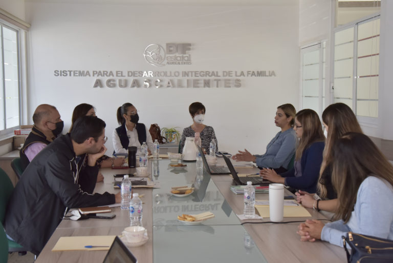 DIF Estatal verifica condiciones de personas bajo tutela