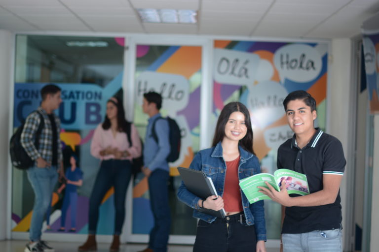 UPA ofrece curso de preparación al Exani II