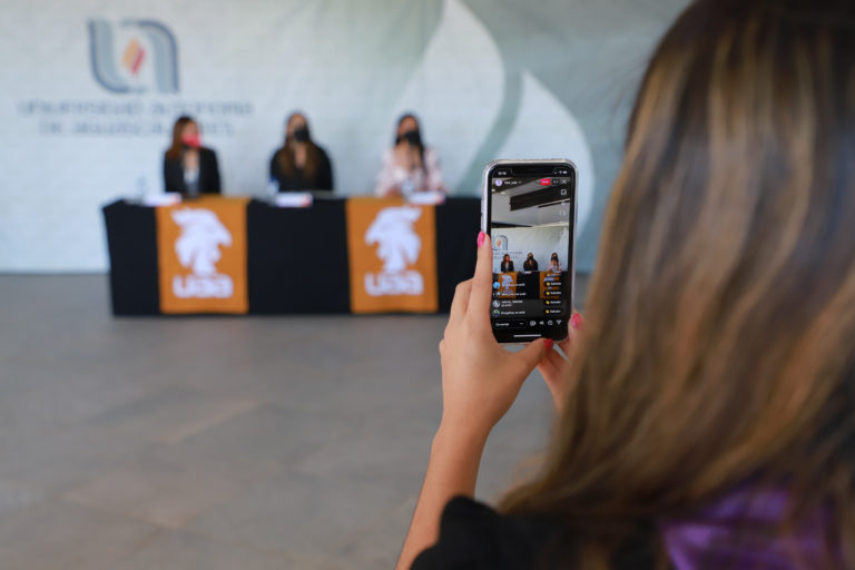 Festejará FEUAA Día de la Mujer con corredor artístico y conversatorio