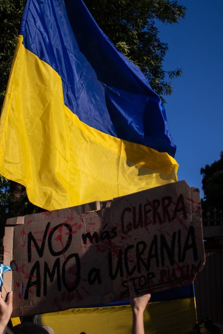 Invierno de fuego, el documental de un pueblo unido/ Alegorías Cotidianas 
