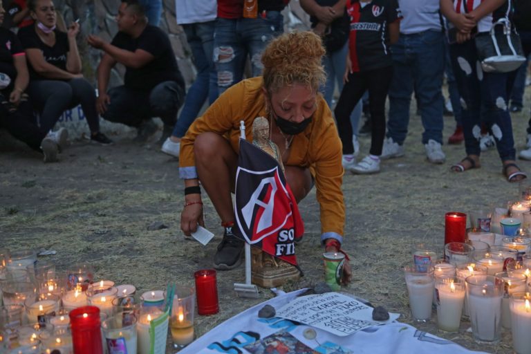 Bajo presión:  Masa de acoso