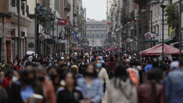 Violencia familiar contra la mujer aumentó 5.3% durante la pandemia: Inegi