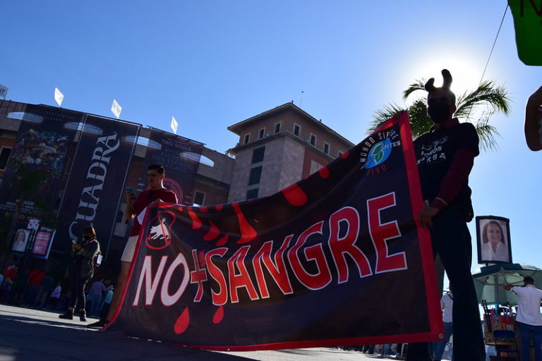 Se manifiestan en Aguascalietes contra la tortura animal