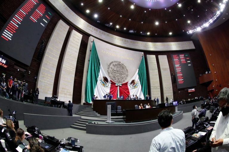 Inician discusión del proyecto de dictamen sobre reforma energética 