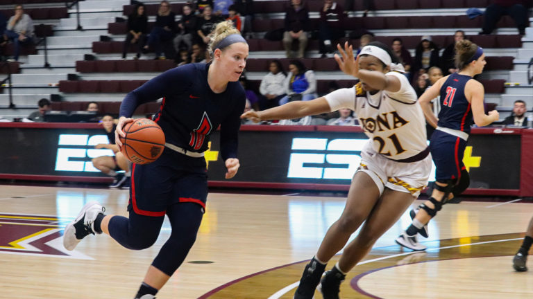 Paige Cannon poder e inteligencia en la tabla de Panteras Femenil