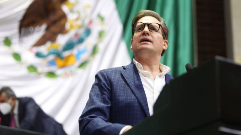 Movimiento Ciudadano tiene en el centro a las personas afirma Salomón Chertorivski 