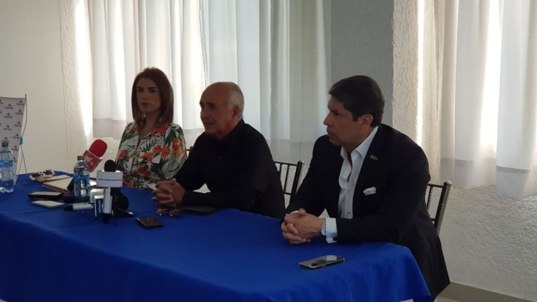 México pasa por una etapa de decadencia: Pedro Ferriz de Con