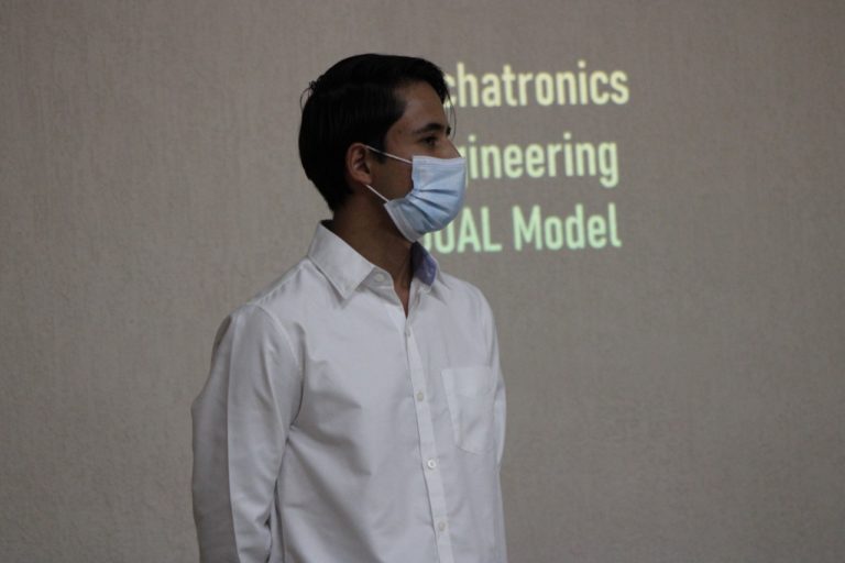 Diseñan tecnología 14 estudiantes de la UTA egresados del modelo dual   