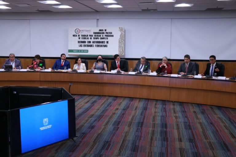 Participa IEA en foro para revisar el Programa Escuelas de Tiempo Completo, en la Cámara de Diputados
