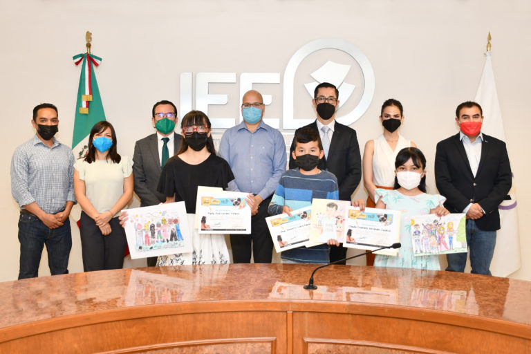 Realiza IEE premiación de concurso de dibujo infantil